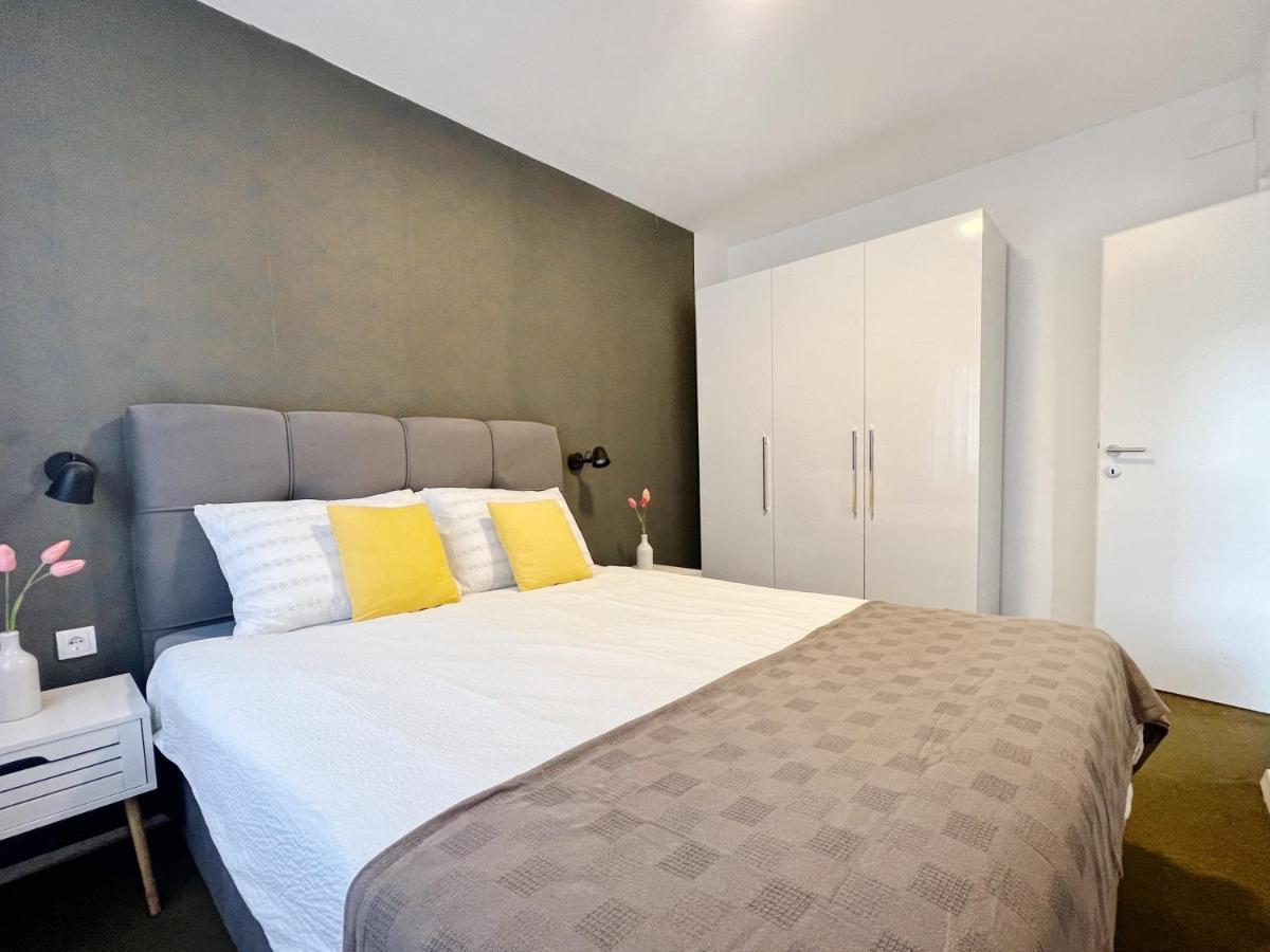 Apartments Valerian Novigrad Istria Eksteriør billede