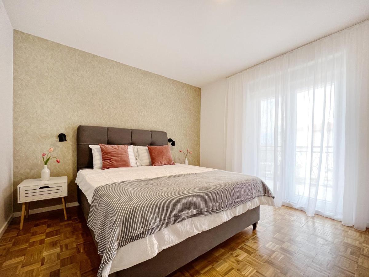 Apartments Valerian Novigrad Istria Eksteriør billede