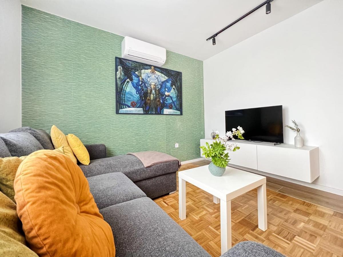 Apartments Valerian Novigrad Istria Eksteriør billede