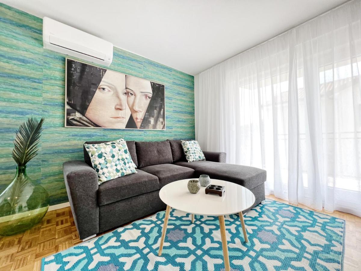 Apartments Valerian Novigrad Istria Eksteriør billede